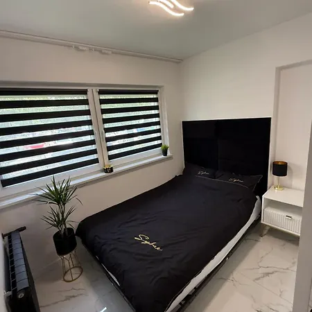 Exclusive Apartment *